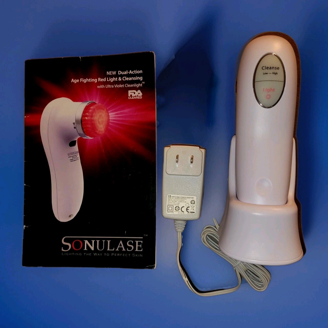 Sonulase LED Red & Blue Light Therapy Facial Cleansing Brush With Charger Base