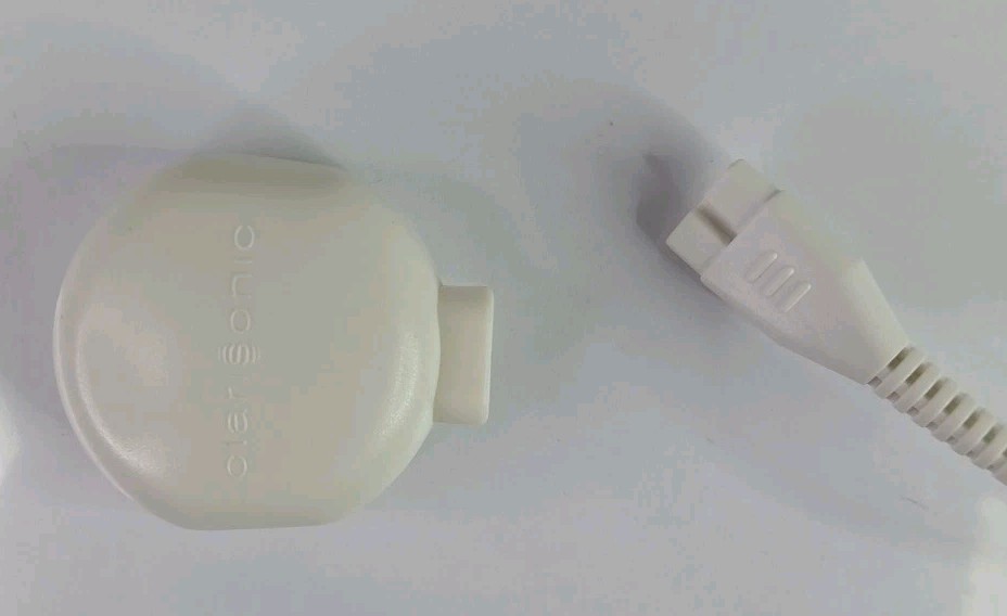 Genuine Clarisonic Mia 1 Mia 2 Power AC Adapter Charger 12V 0.1A PBL3100-479