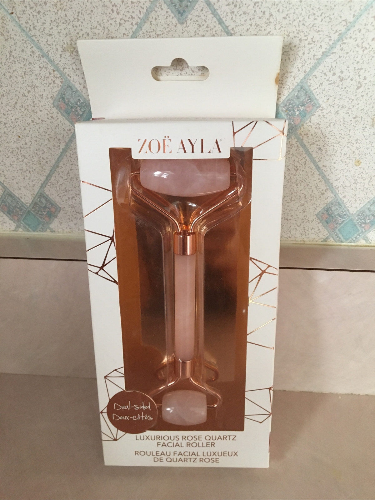 Zoë Ayla Dual Sided Rose Quartz Facial Roller Rejuvenates Skin NEW In Box