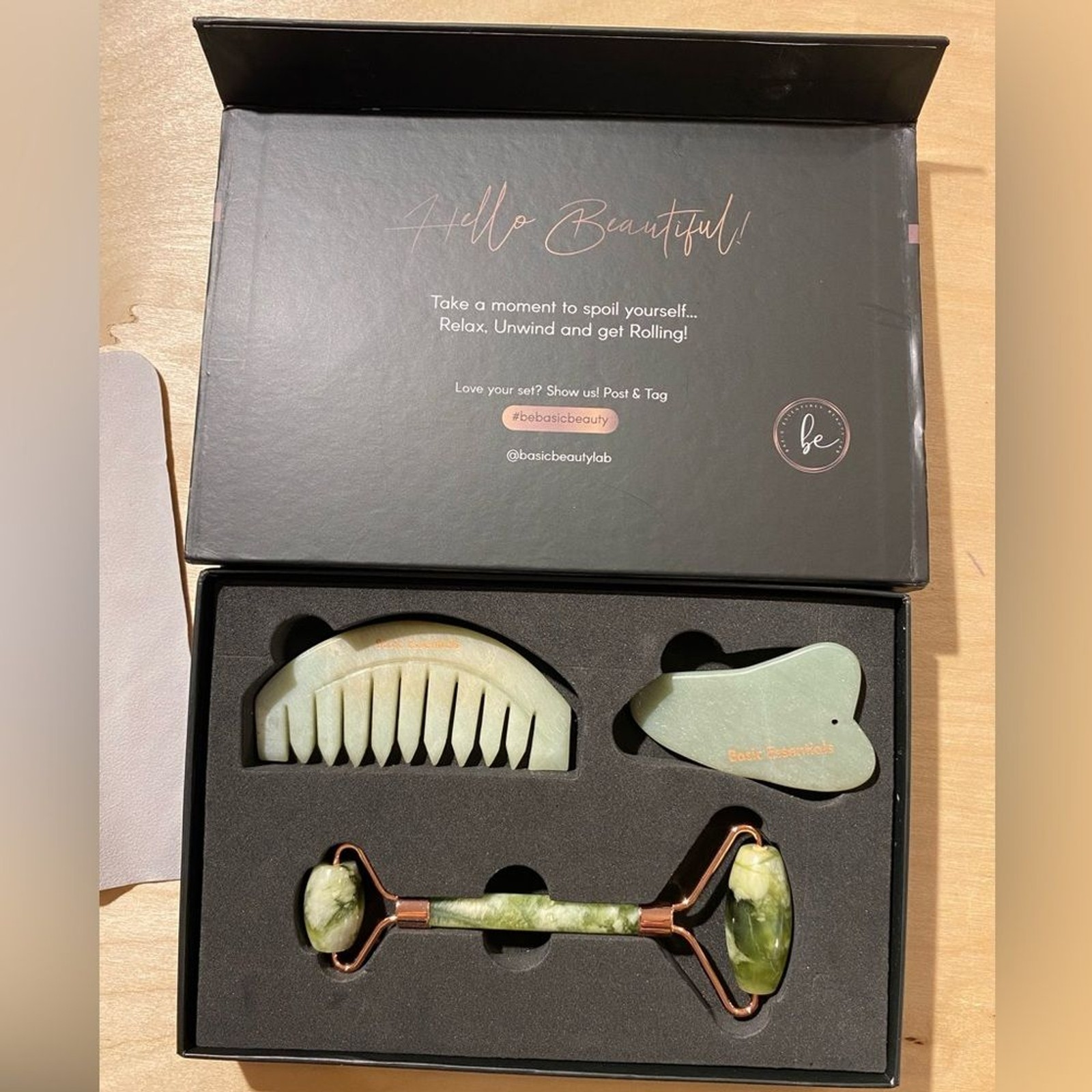 Basic Essentials Jade Restoring Set Beautification Tools (FI)