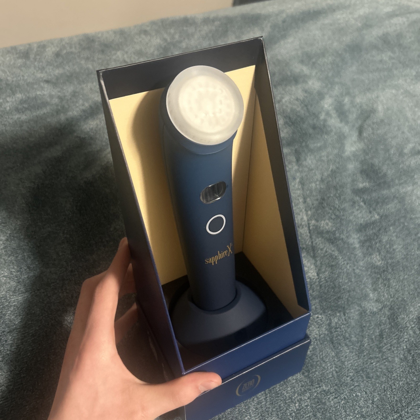Zero Gravity Sapphire X Blue Light Acne Treatment Device