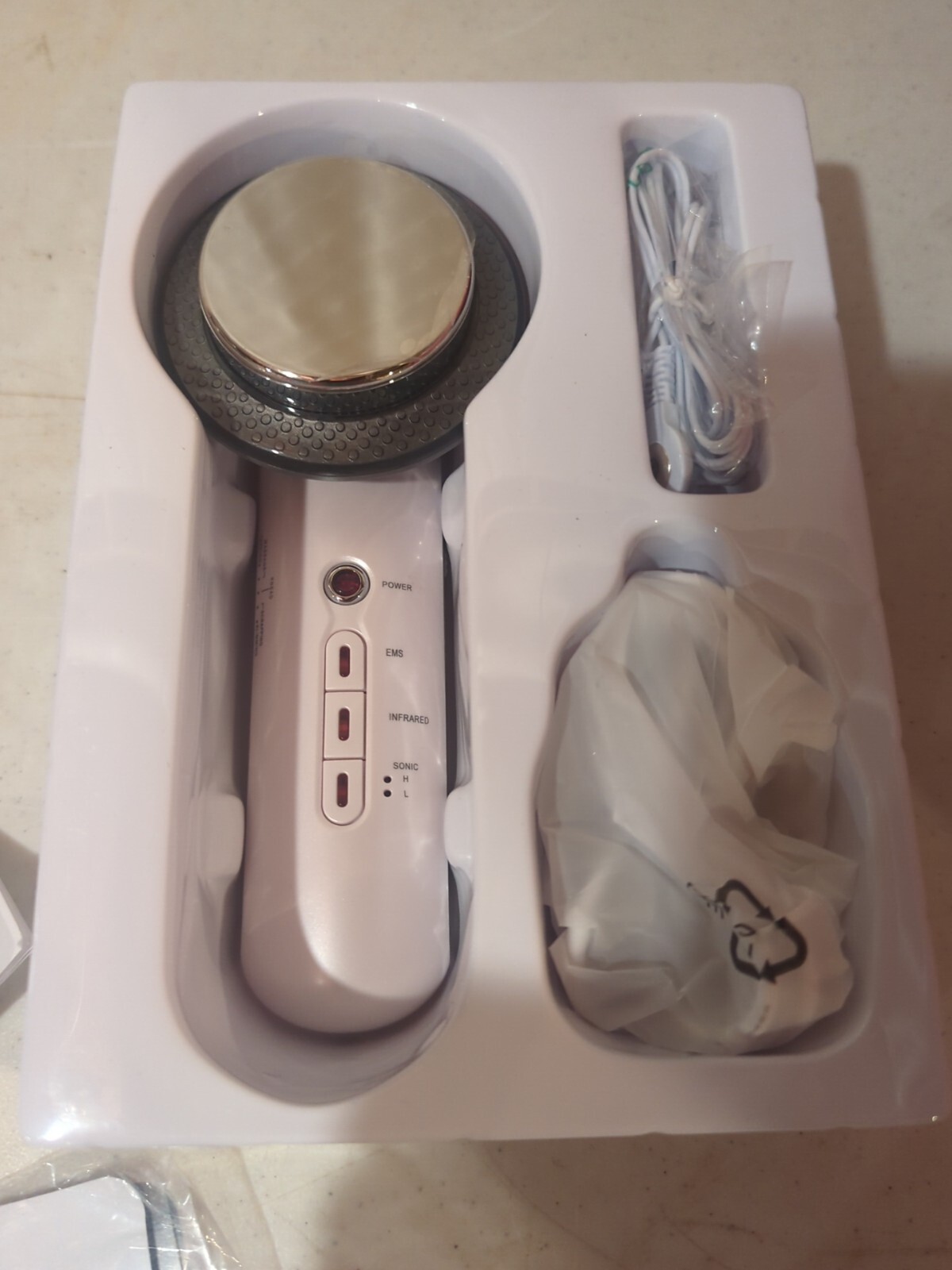Three In One Slimming Beautifying Machine New Open Box Guangzhou Kangmeisen Elec
