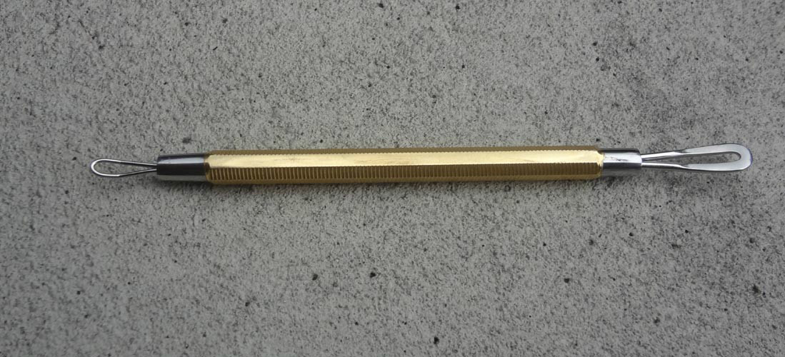 Professional Comedone Extractor Skin Tool (Whitehead/Blackhead Remover)