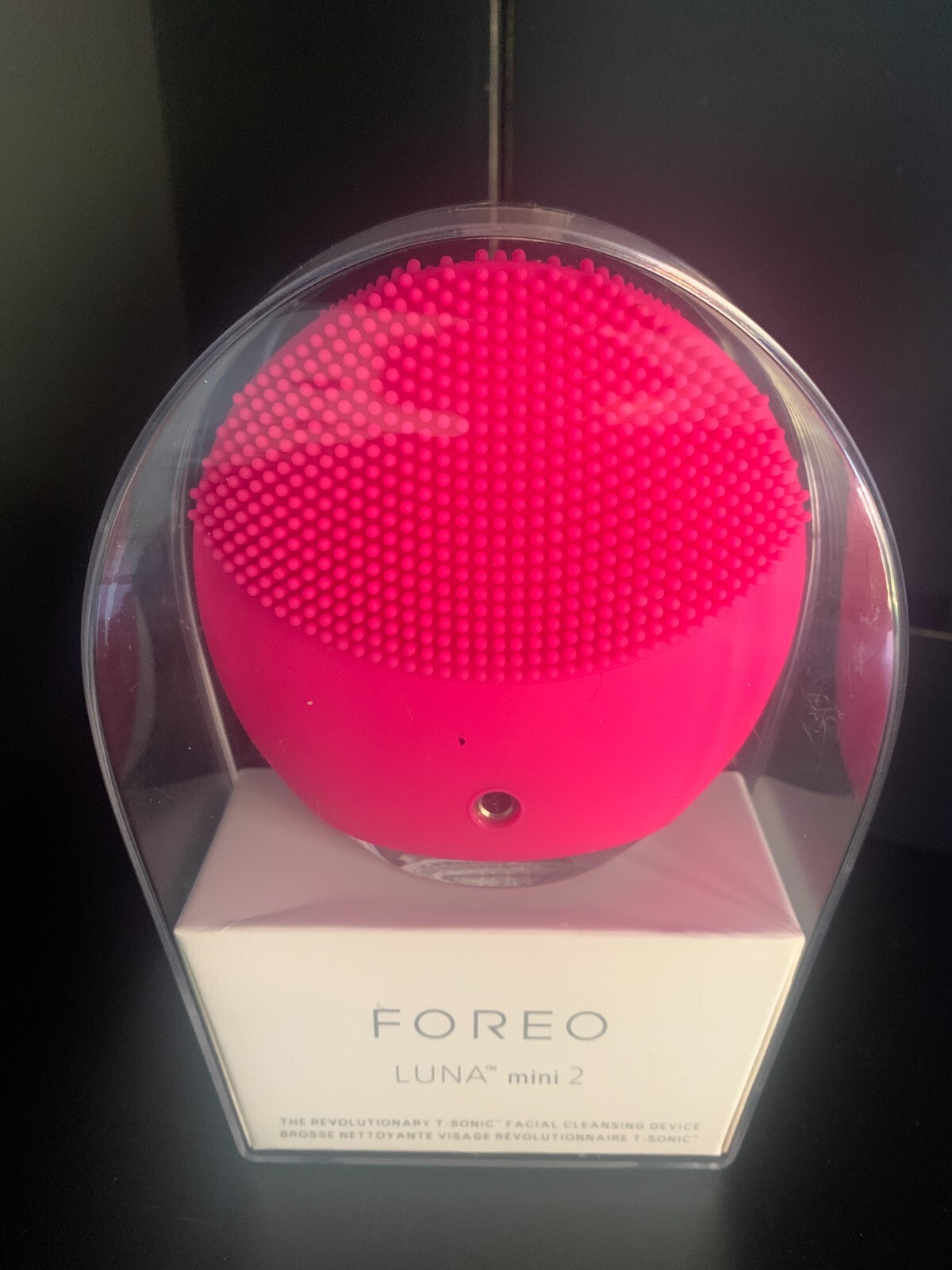 FOREO LUNA MINI 2 FACIAL CLEANSING BRUSH FUSCHIA NEW NO CHARGER