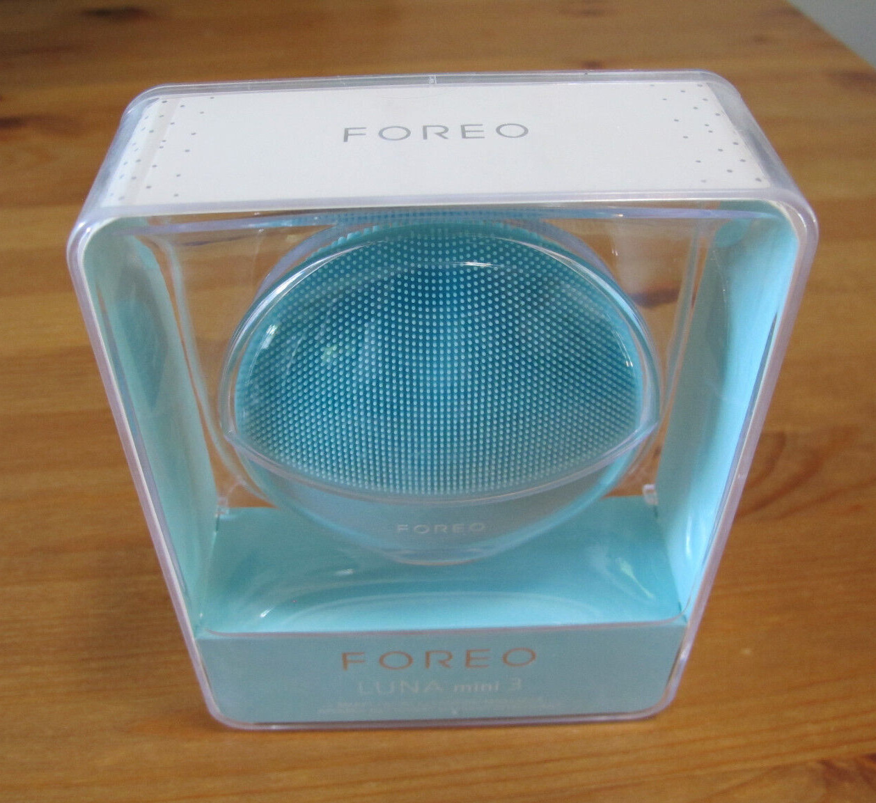 FOREO LUNA mini 3 Ultra-hygienic Facial Cleansing Brush All Skin Types
