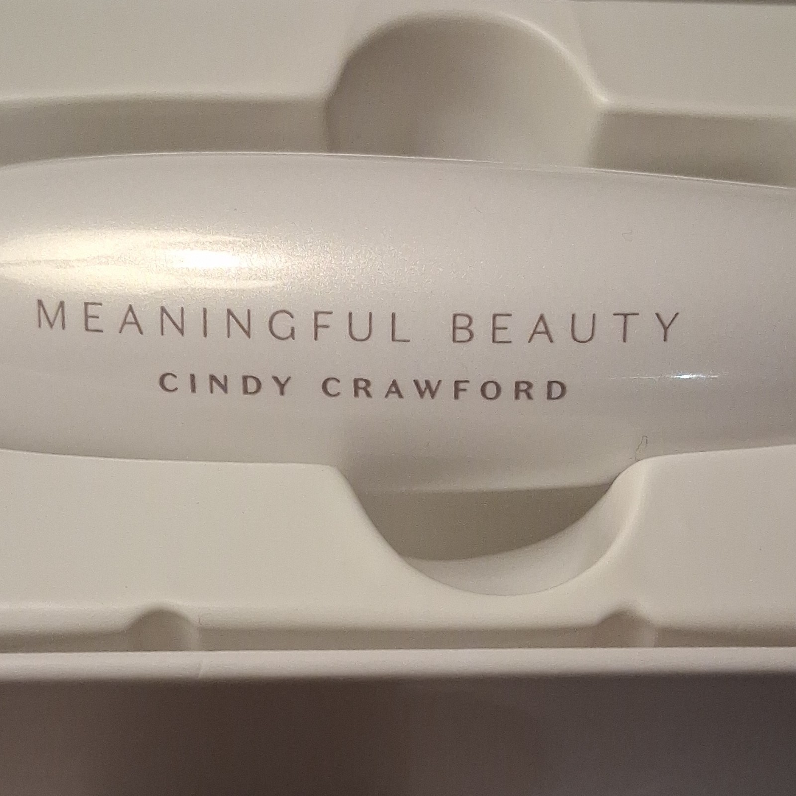 Meaningful Beauty Skin Renewing Facial Tool White Heat Massage Red Light