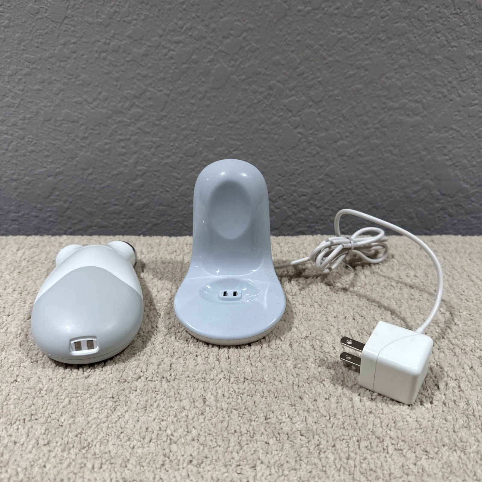 NuFACE Trinity Microcurrent Facial Toning Device with Charging Base and Adapter