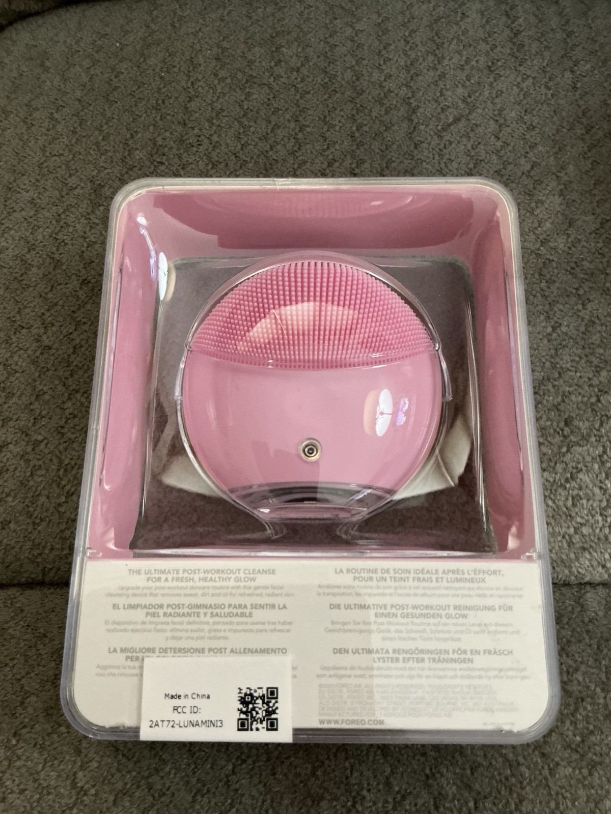 New Foreo Luna Mini 3, Premium Facial Cleansing Brush Bundle – Pearl Pink