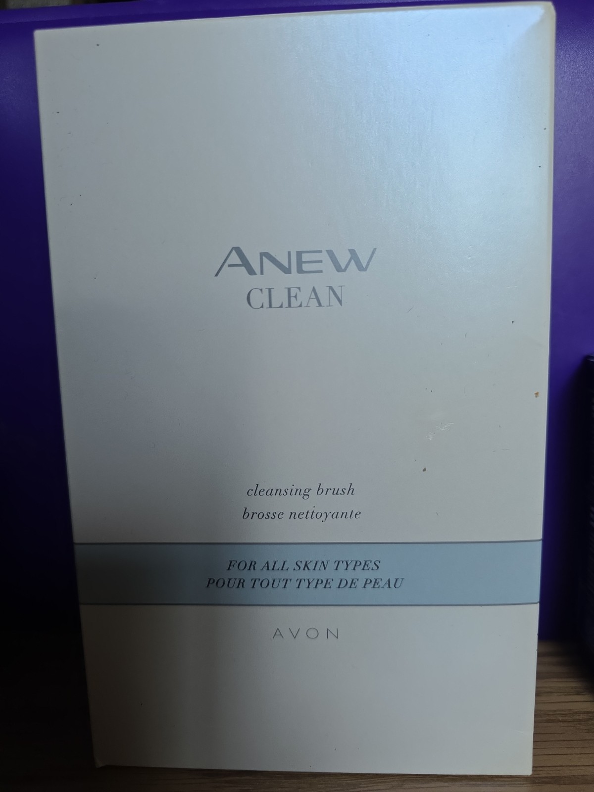 Avon Anew Clean Cleansing Brush For All Skin Types Vibrating Facial Tool New