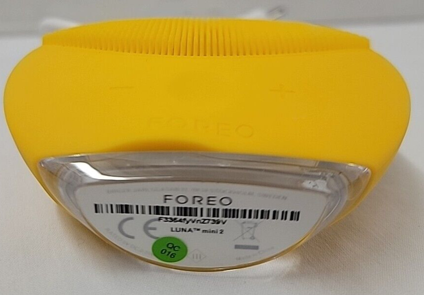 FOREO LUNA mini 2 Ultra-hygienic Facial Cleansing Brush