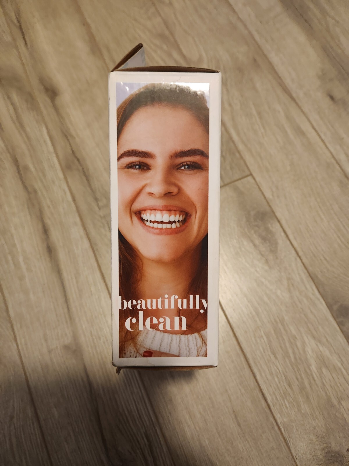 True Glow Facial Cleansing Brush by CONAIR – Original Box EUC