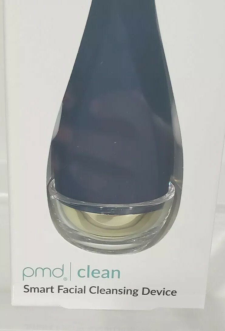 New PMD Clean Smart Facial Cleansing Device Skincare Beauty Navy Blue NIB