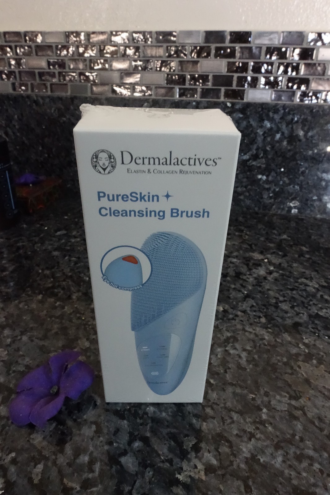 Dermalactives PureSkin Pure Skin Cleansing Brush NEW SEALED