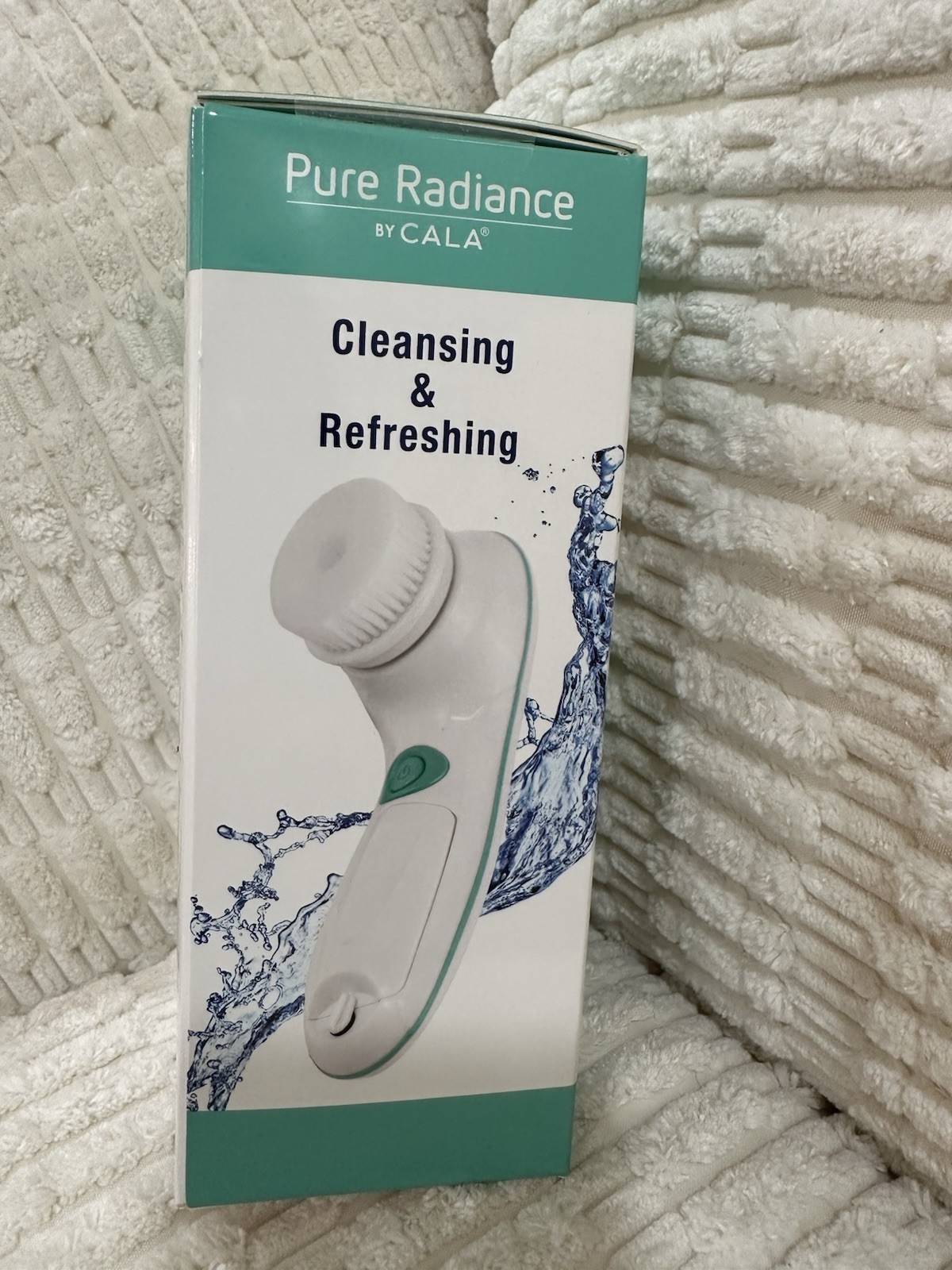 New 2-in-1 Facial Cleansing Brush – Glow Skin!