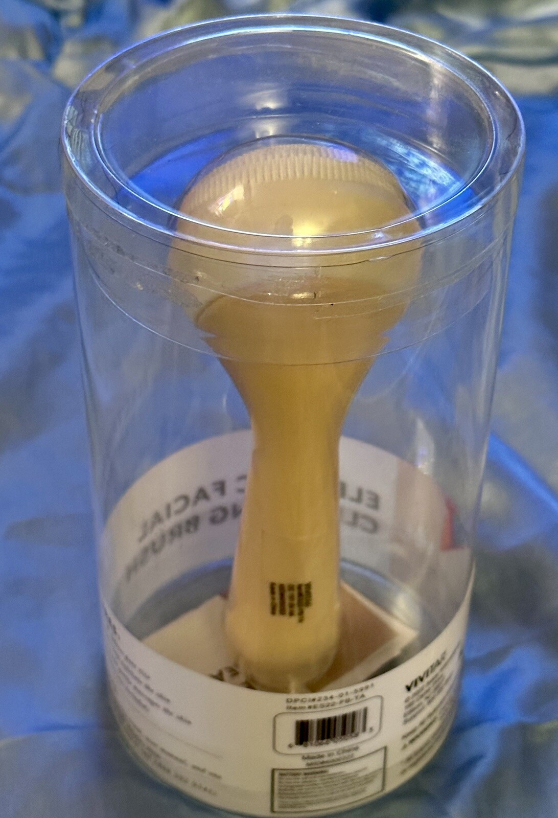 Electric Facial Cleansing Brush Device