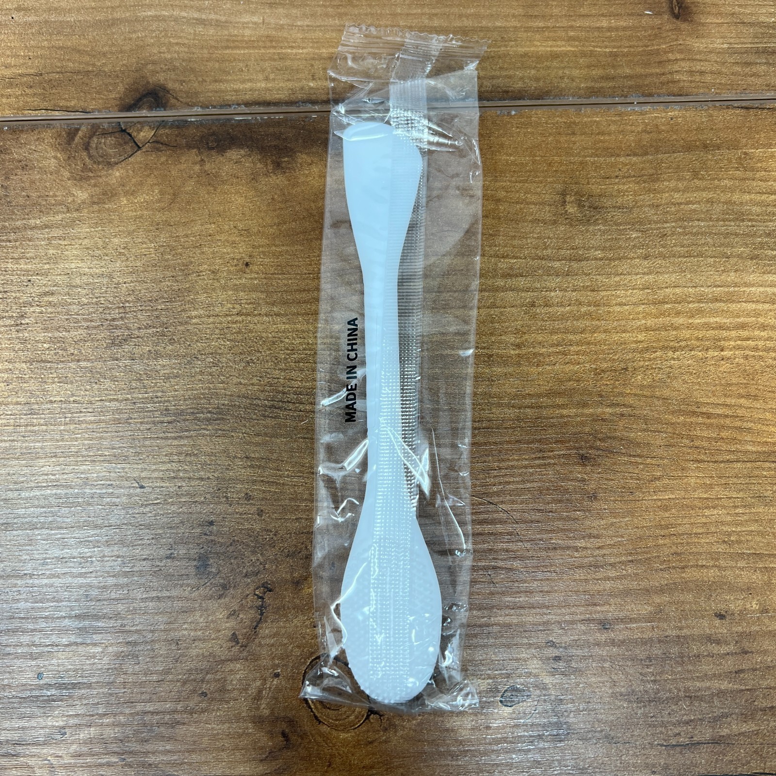 SKINN Pore Polishing Wand Silicone Facial Brush New Sealed Skin Care