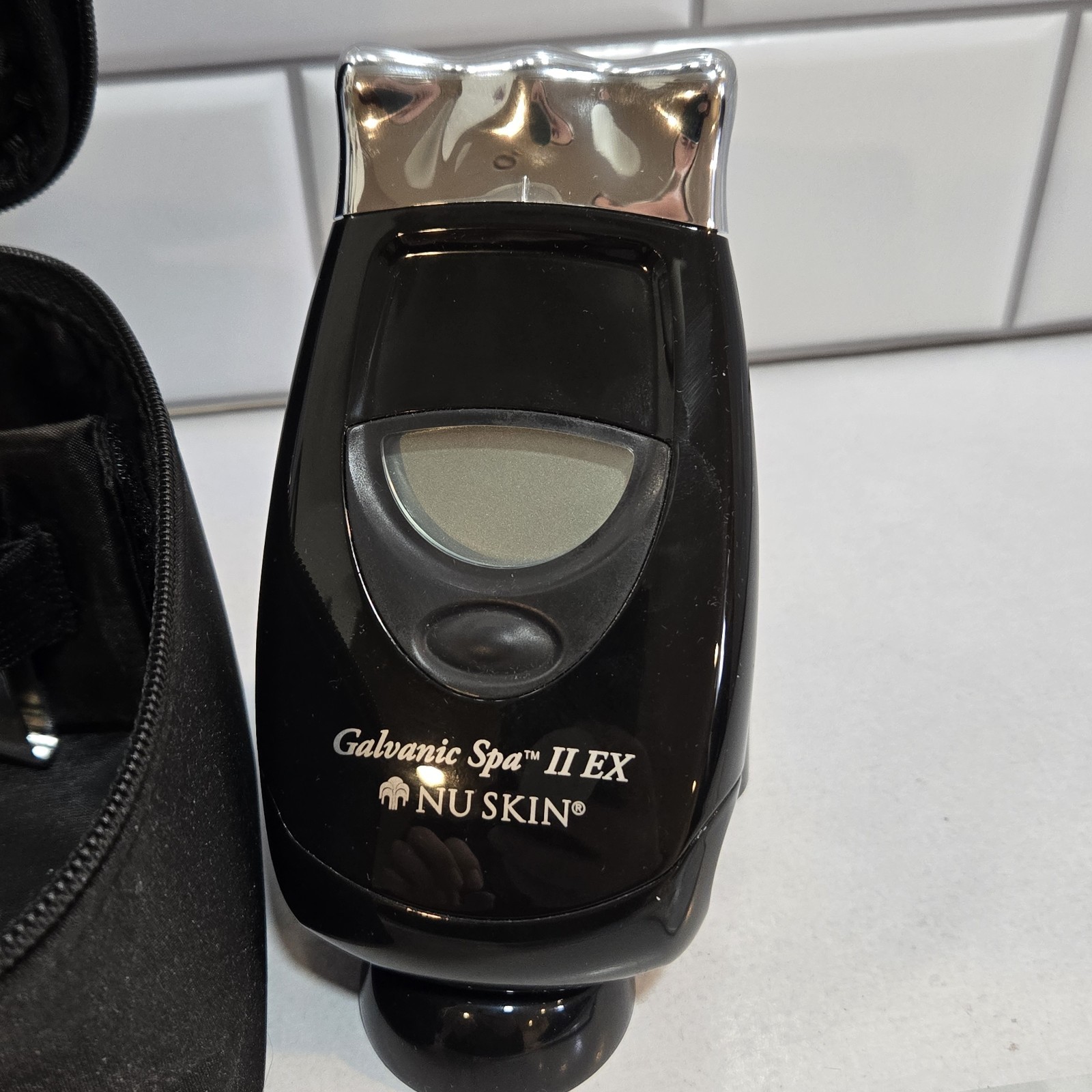 Nu Skin Galvanic Spa 2 II EX System w/ Head Attachments + Bag + Gel + Guide