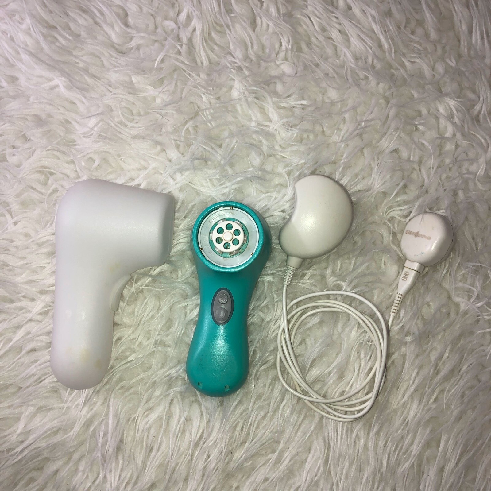 CLARISONIC MIA 2 Cleaning System Brush Handle and Charger For Parts/Repair ONLY