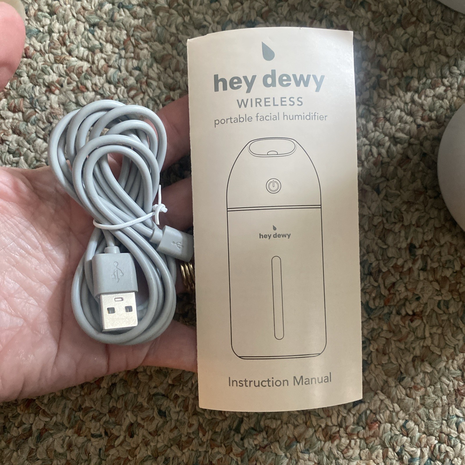 Hey Dewy Wireless Rechargeable Portable Facial Humidifier Cool Mist Pearl White