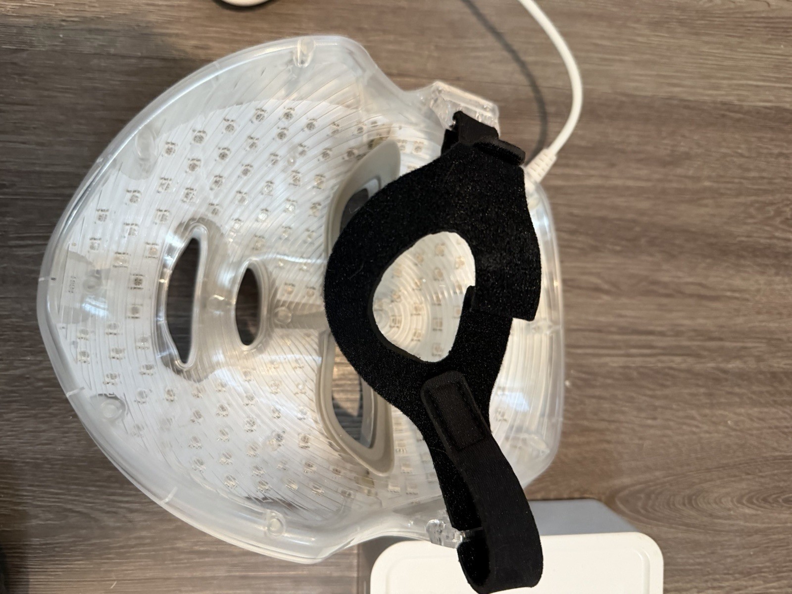 Deesse PRO LED Light Therapy Mask – SBT-MLLT13 – TESTED WORKING