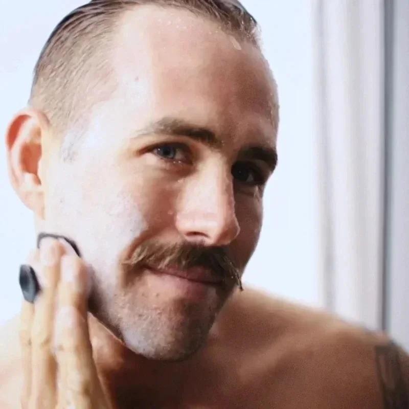 Mini Silicone Face Cleaning Brush Deep Clean Shave Massage Tool for Men