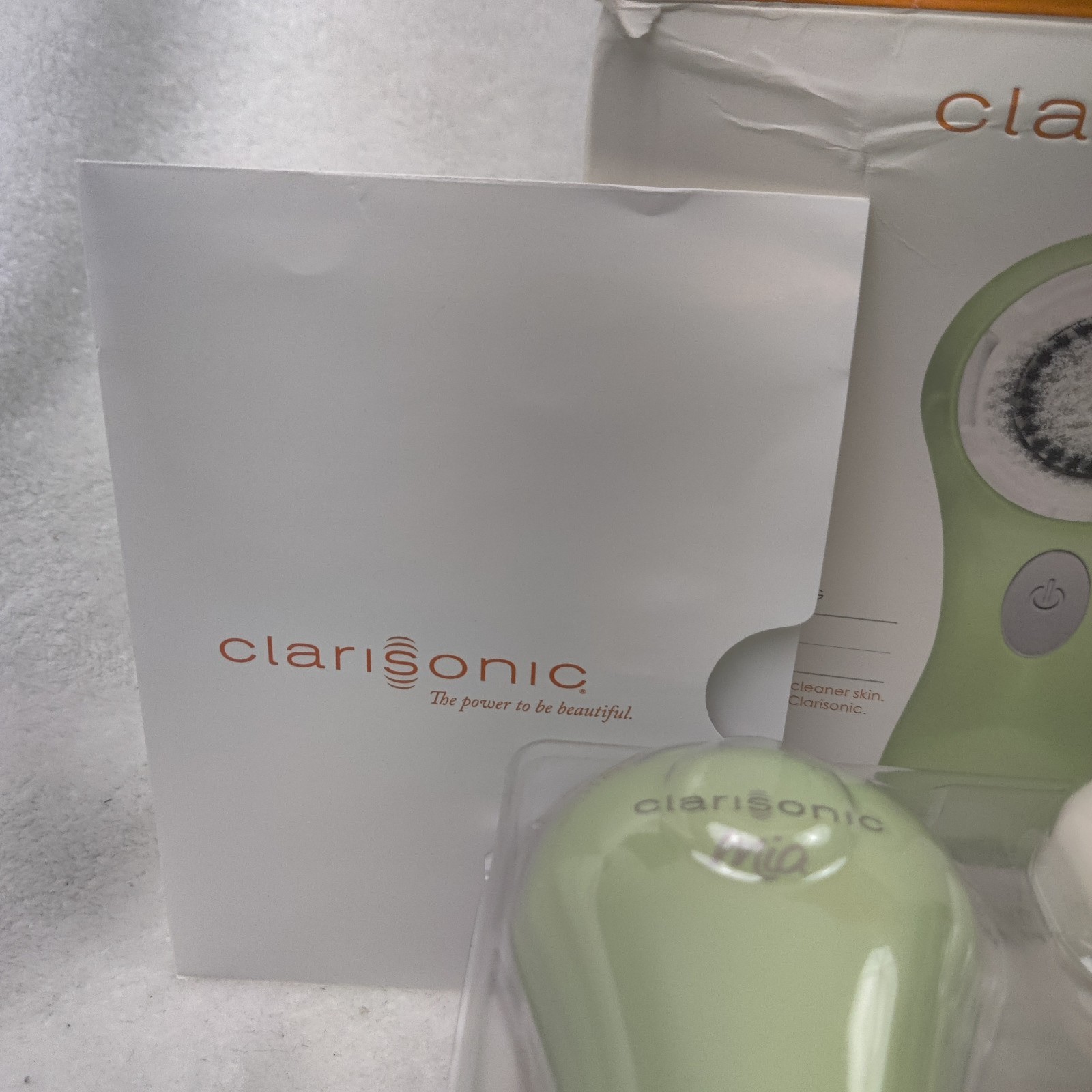Clarisonic Mia 1 Sonic Skin Cleansing System With Charger Green