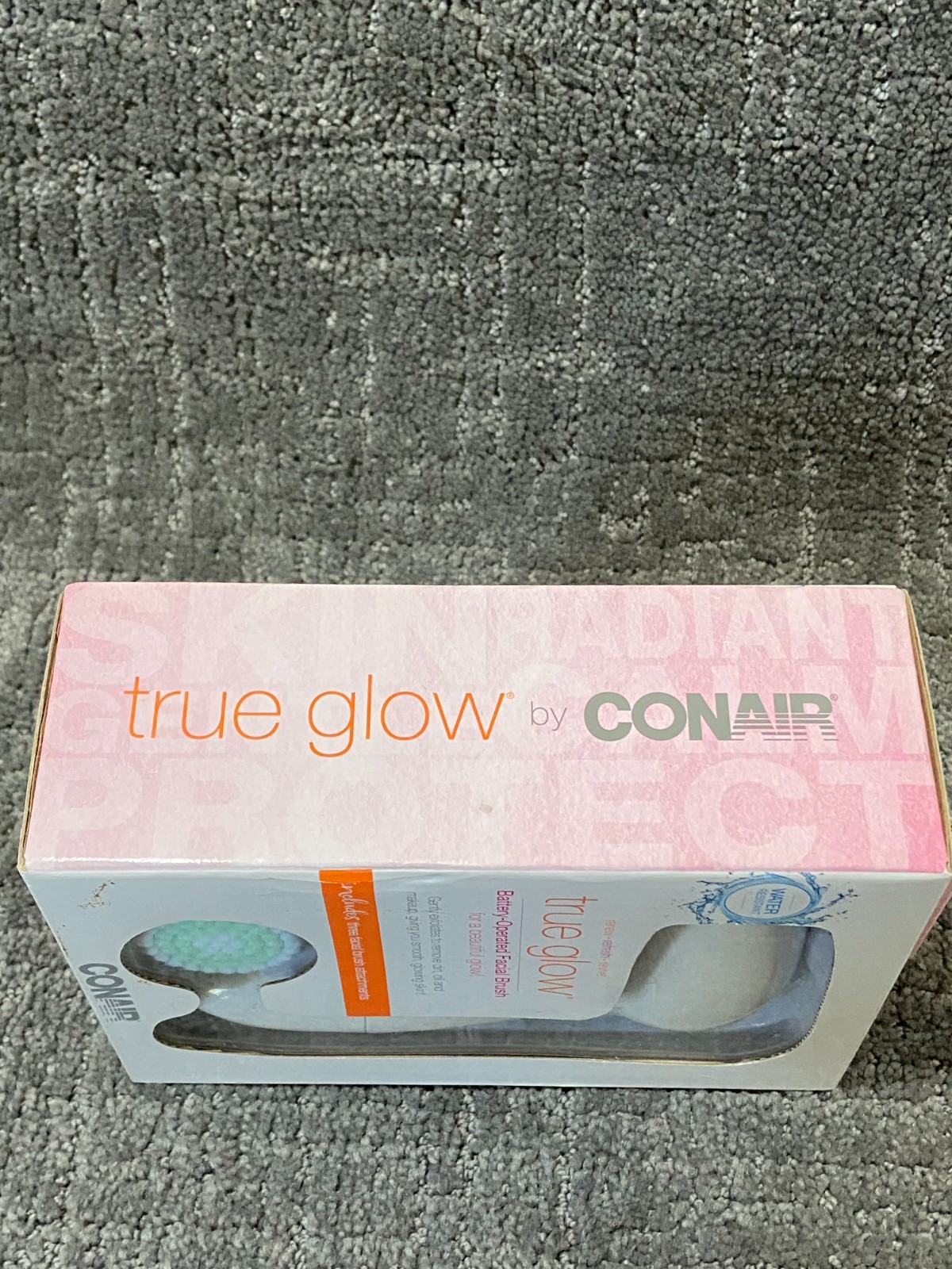Conair True Glow Battery Operated Facial Kit with 3 Brushes ~ New in Box