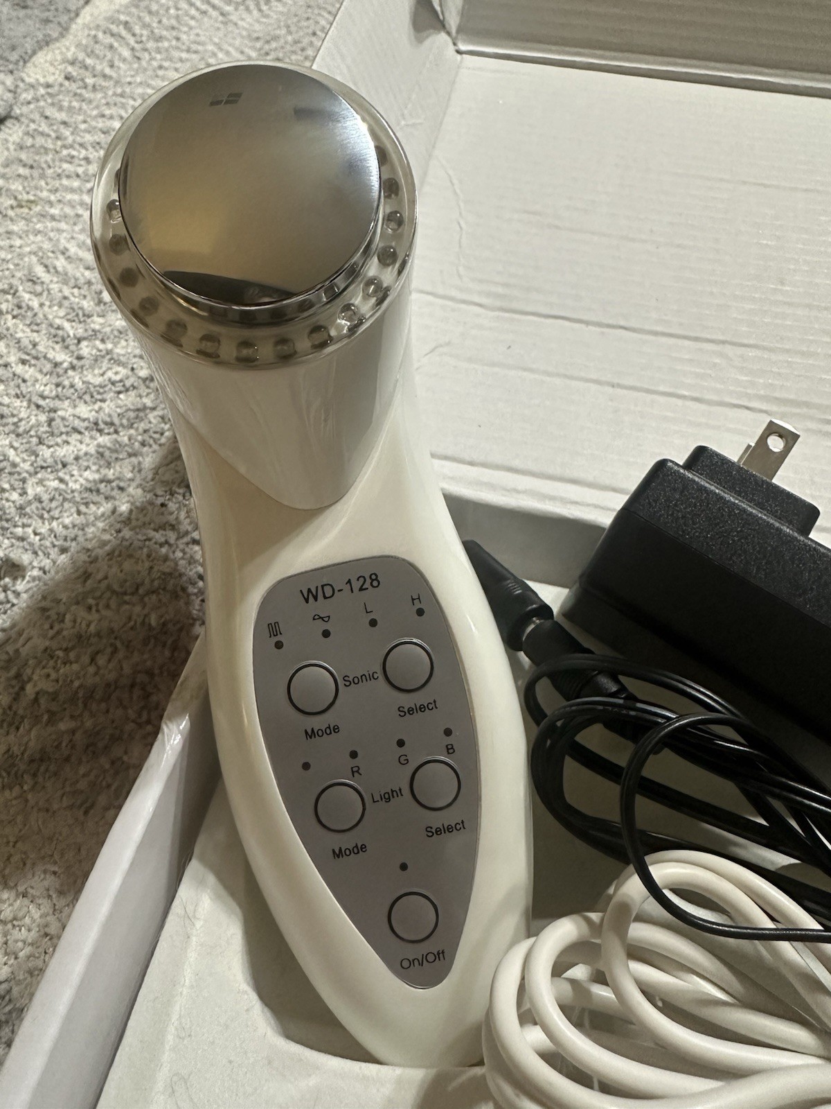 Photon & Ultrasonic Beauty Tool European And American Plug Adapter
