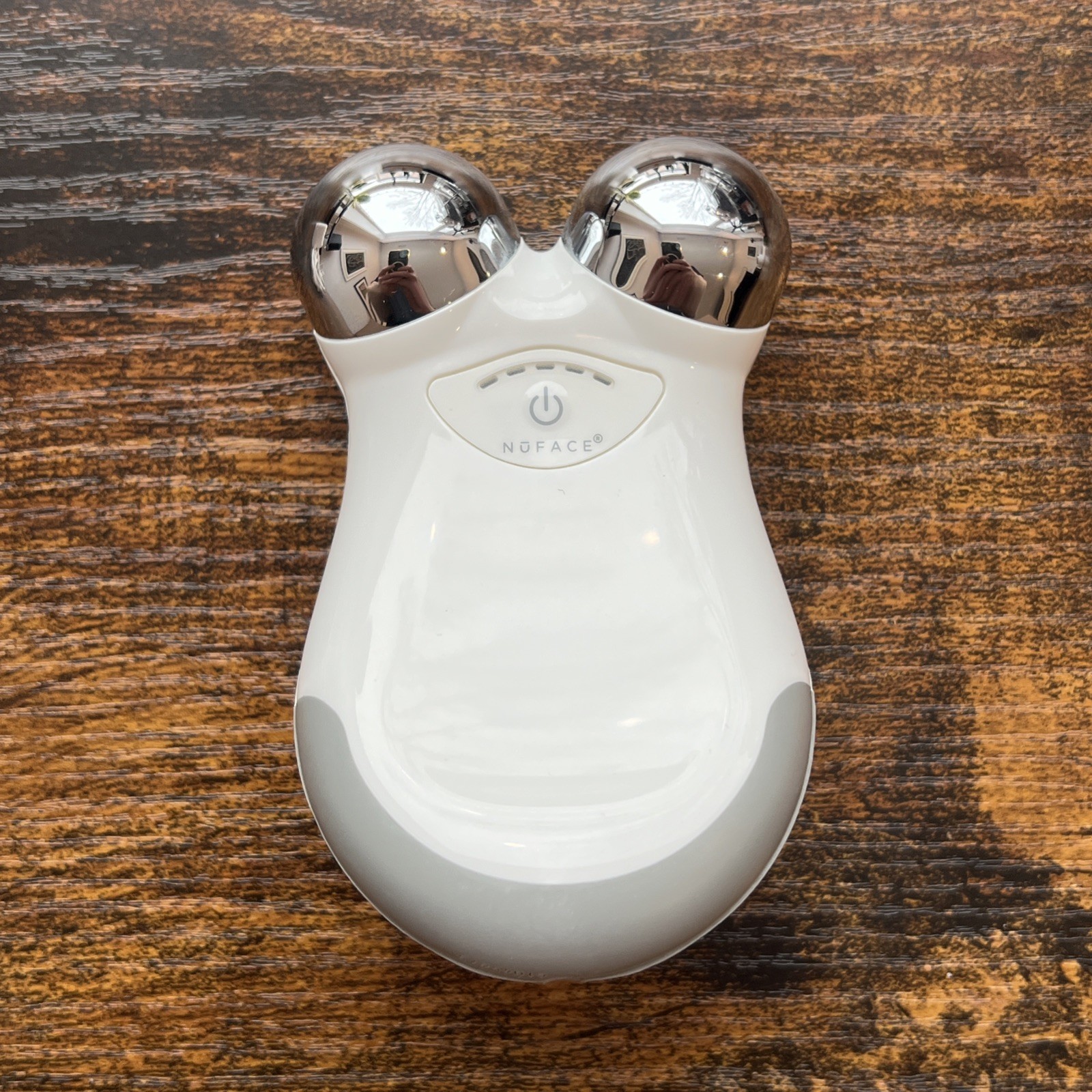 NuFace Mini Petite Facial Toning Device PARTS WILL NOT CHARGE