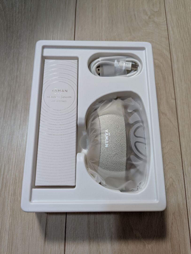 YA-MAN YJFD1N Liftlogy Facial beauty device specializing in lift care Japan NEW