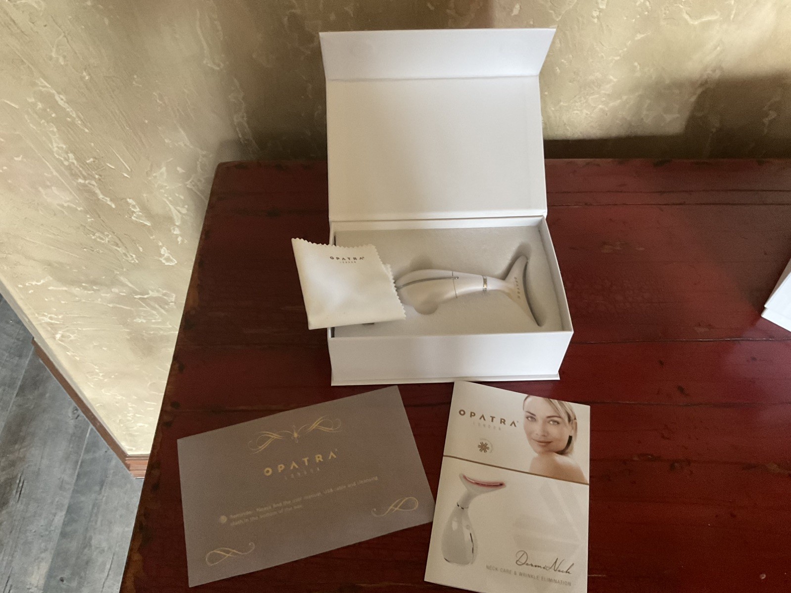 Opatra Skincare Tool Dermaneck London