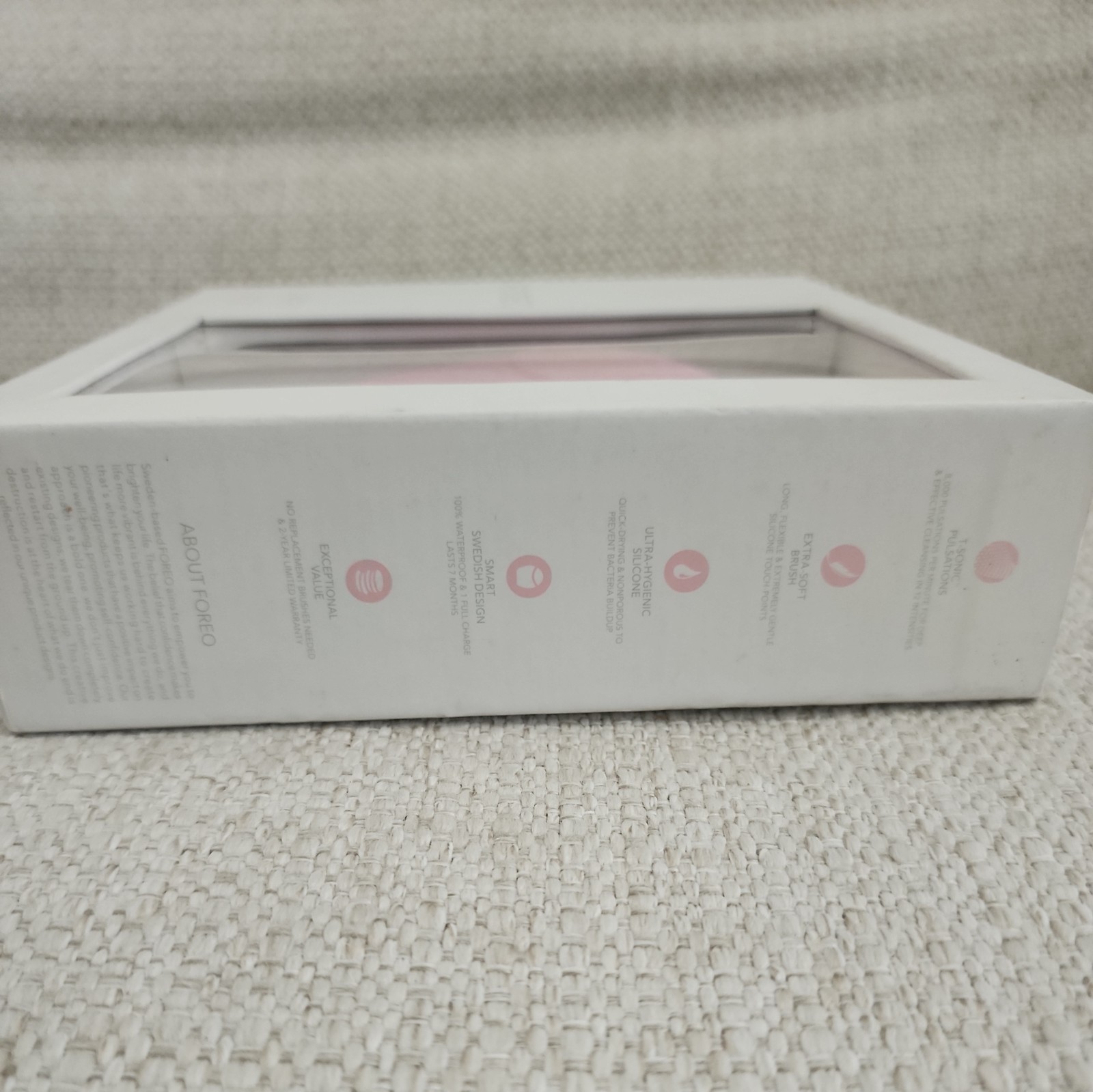FOREO Luna 2 Sonic Face Brush for Combination Skin New Sealed