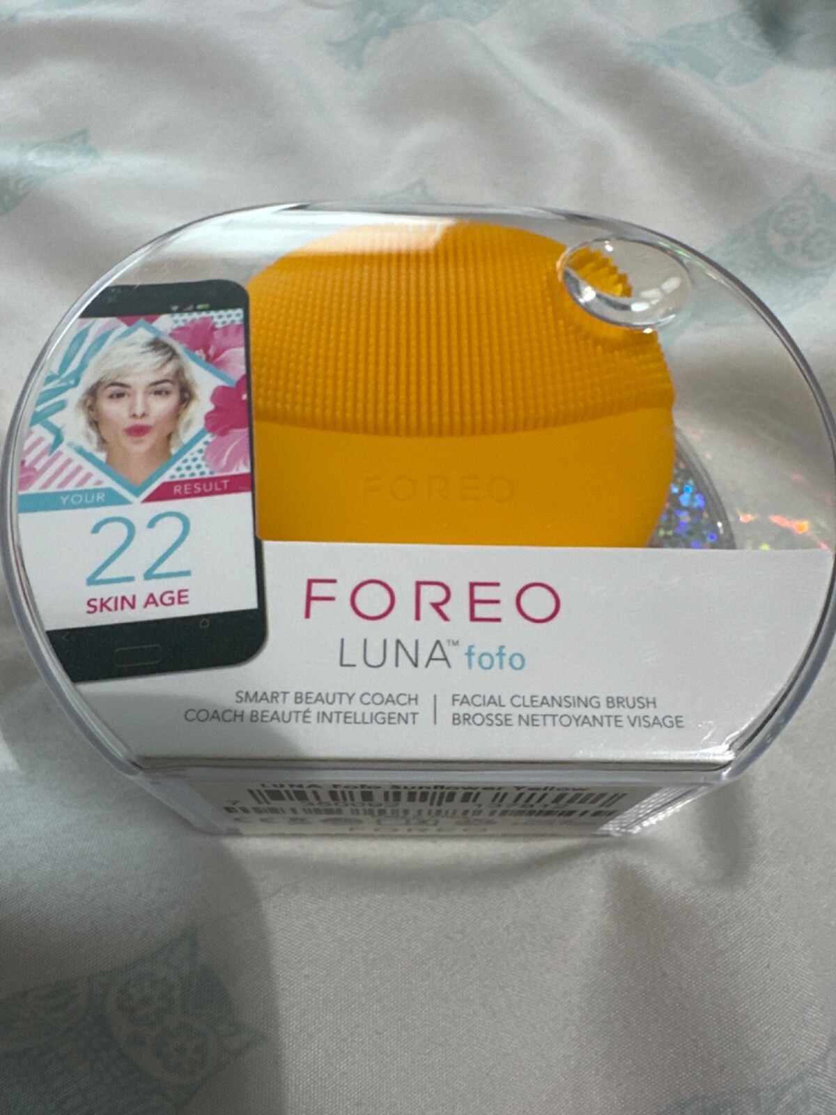 Foreo Luna FoFo Smart Beauty Yellow Facial Cleansing Brush New in Box