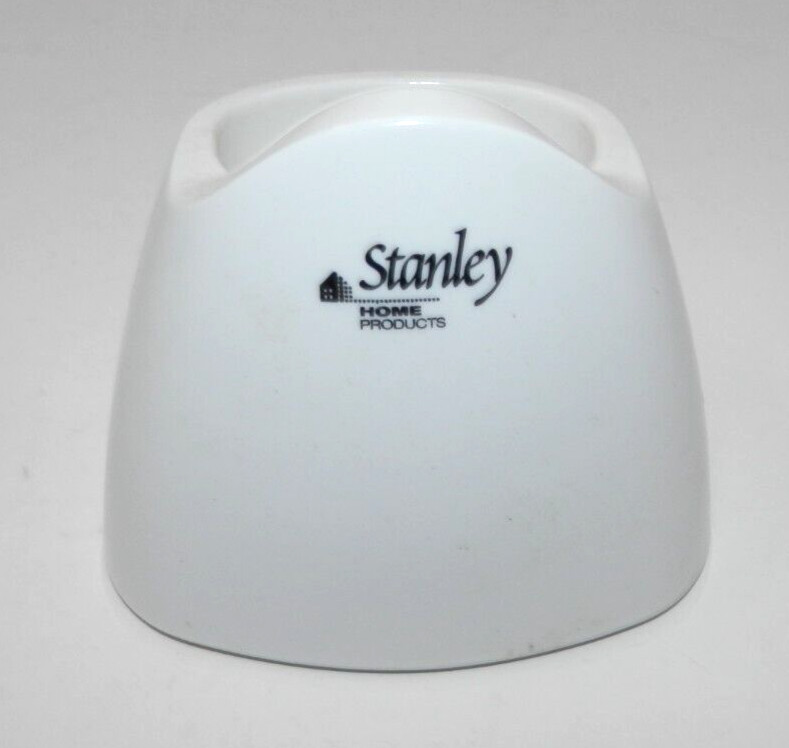Stanley Essentials SONIC FACIAL CLEANSING BRUSH w/Refills Battery Power 2 Speed
