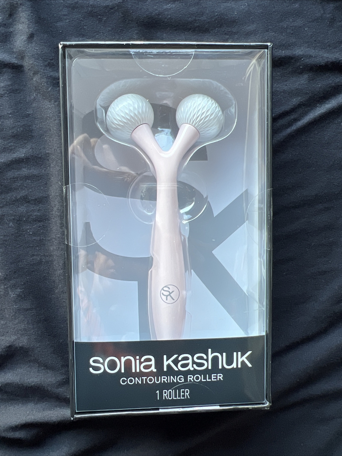 Sonia Kashuk Contouring Roller – Promotes Firming of Skin. SEALED